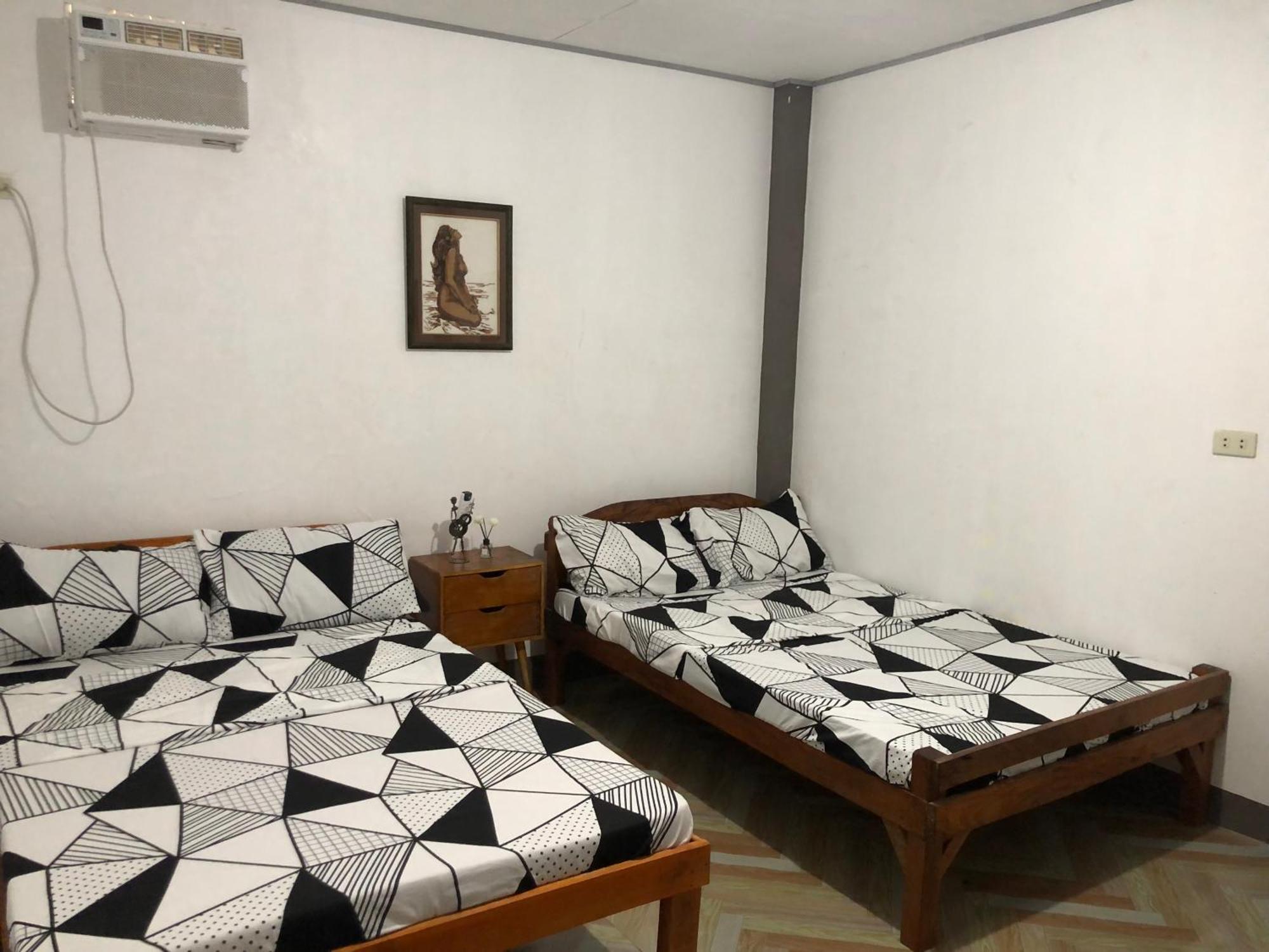 Traditional Private Guesthouse In Patar Beach Bolinao Extérieur photo